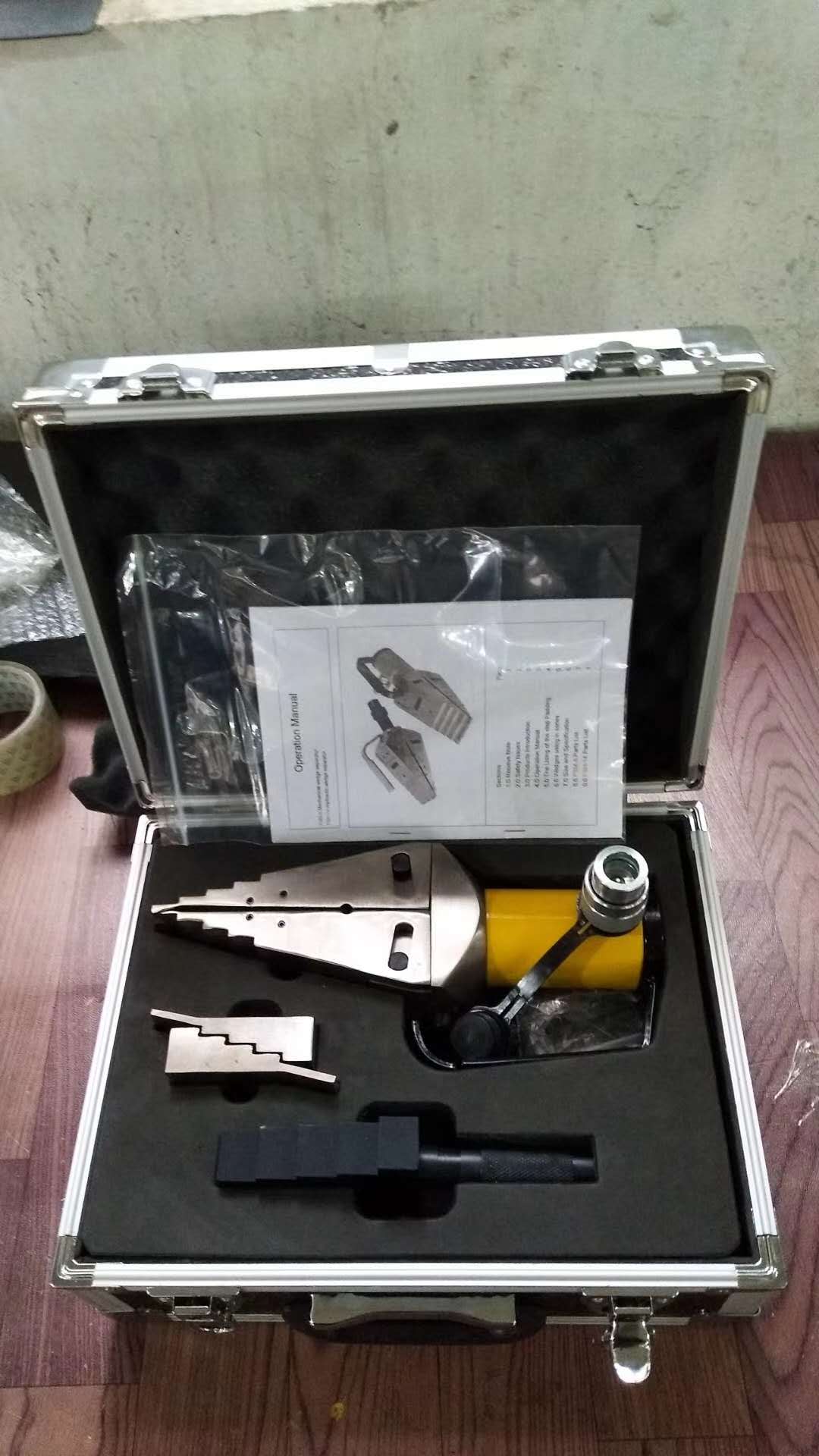 HFS-140 液压法兰分离器 